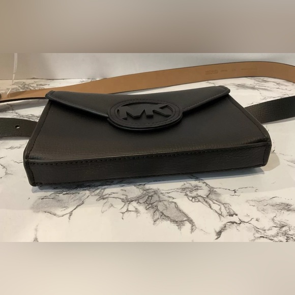 Michael Kors Leather Logo Fanny Pack Belt Bag Black Sz L/XL NEW